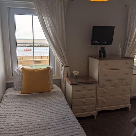 Aqua Bay Guest House Herne Bay Esterno foto