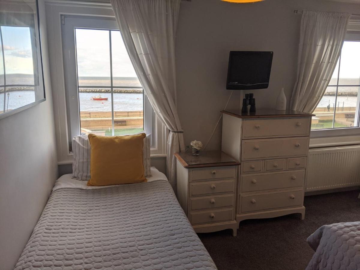 Aqua Bay Guest House Herne Bay Esterno foto