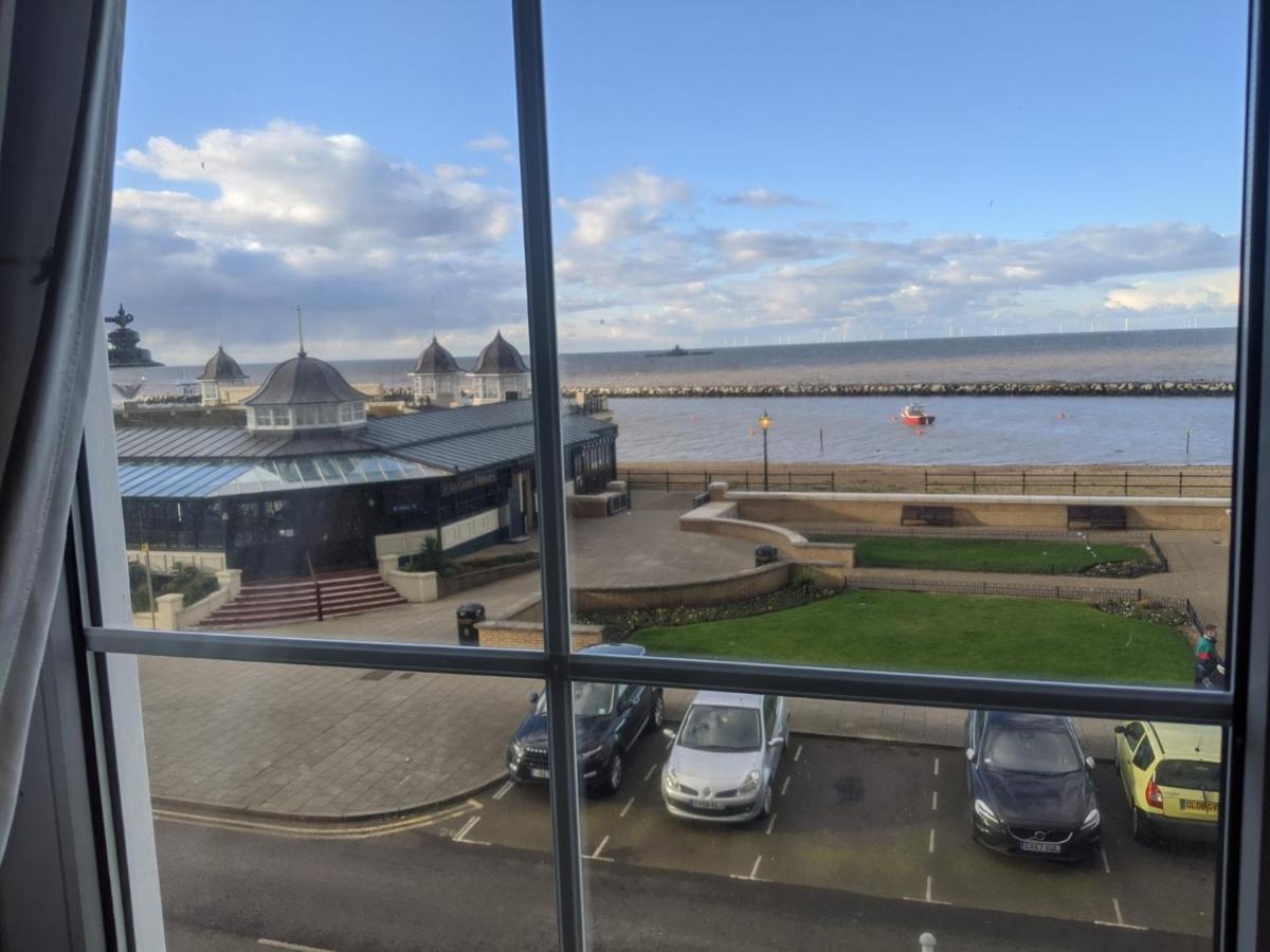 Aqua Bay Guest House Herne Bay Esterno foto